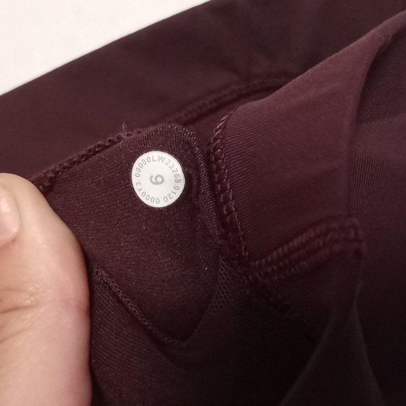 Lululemon Athletica Energy Bra Size 6 - Picture 5 of 5